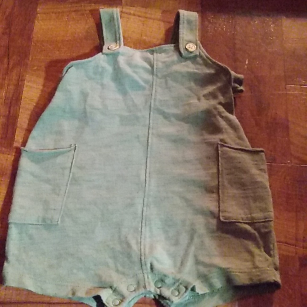 Baby Cat & Jack 0-3 months Baby 100% Cotton Overall Romper